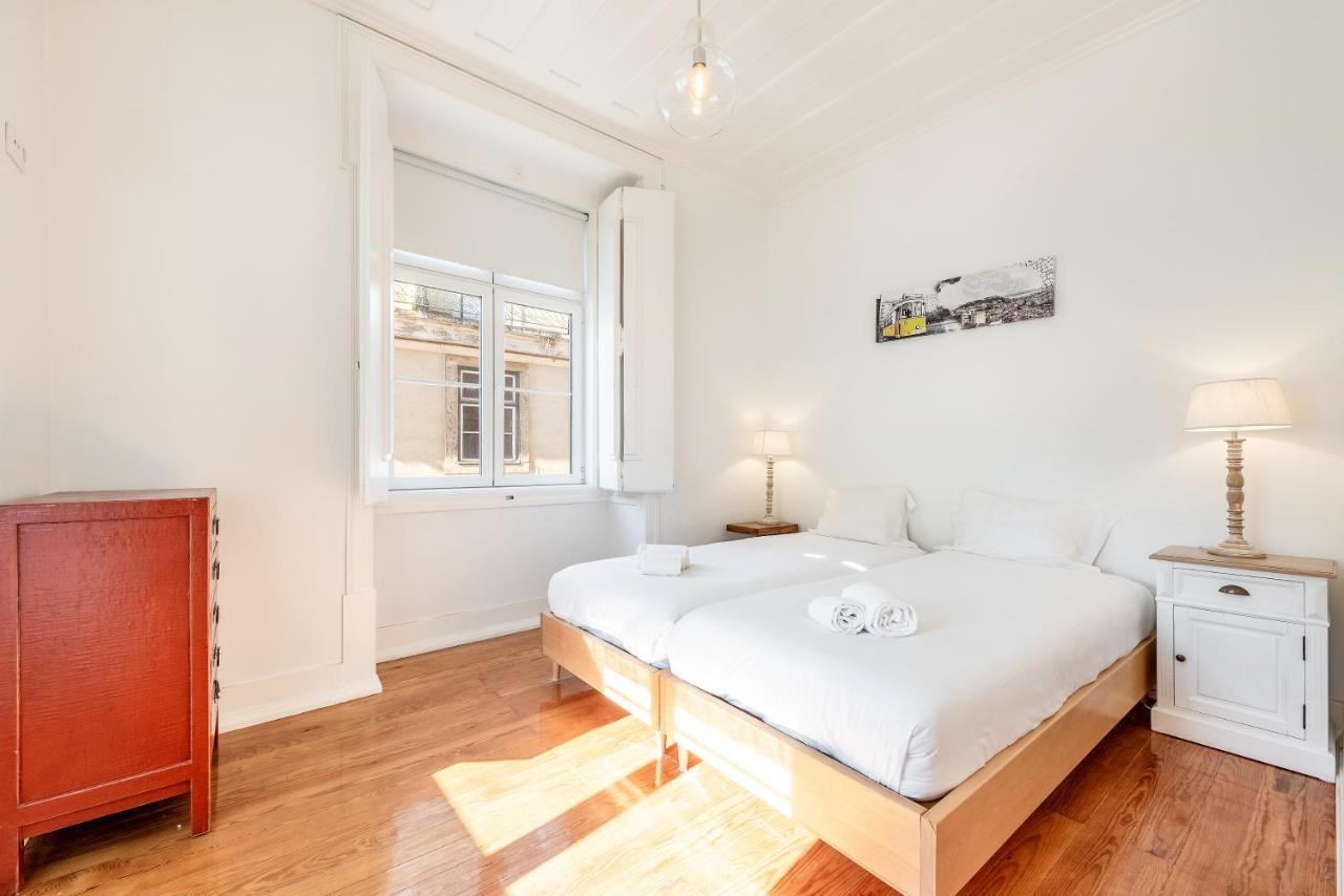 Sunny Downtown Apartment By Guestready *