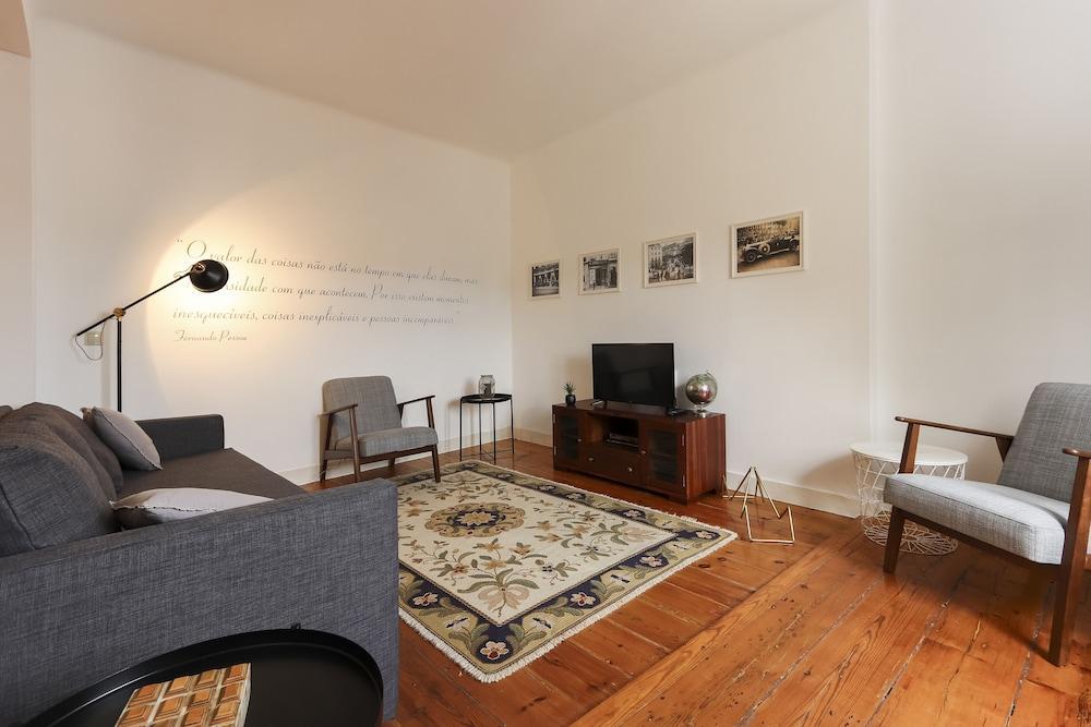 Hotel Chiado Views By Homing 4*