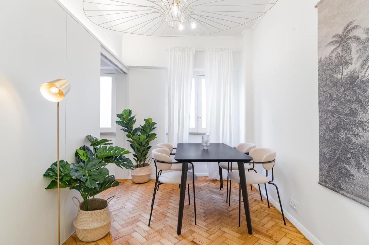 Apartment Casa Boma - Sunny And Spacious With Private Terrace - Alcantara Ii Lisbon