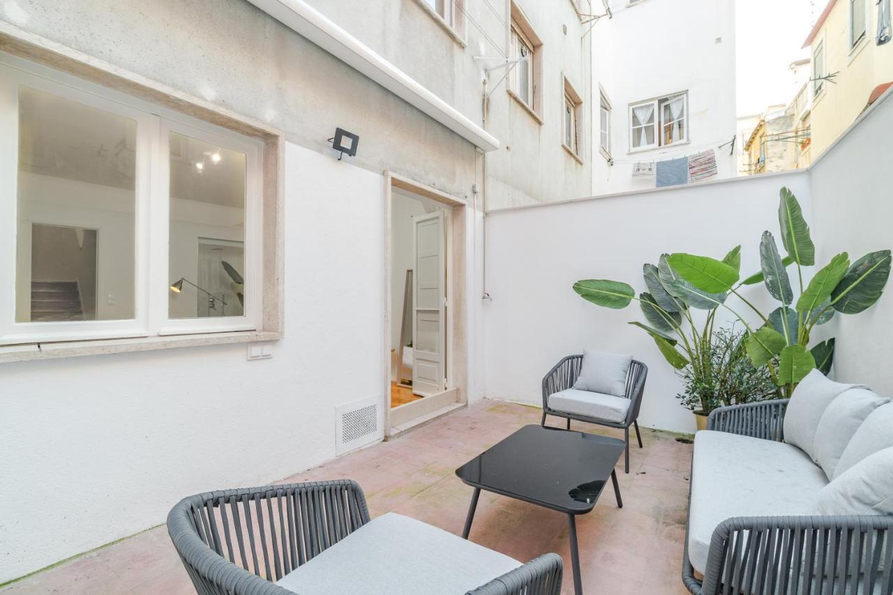 Casa Boma - Sunny And Spacious With Private Terrace - Alcantara Ii Lisbon