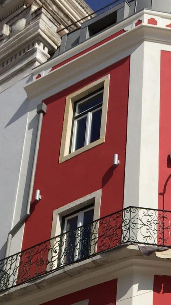 Wine Hotel 4*